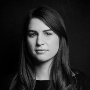 Azareen Van Der Vliet Oloomi