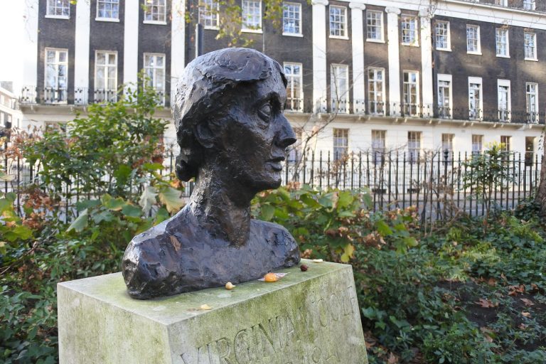 Bust of Virginia Woolf