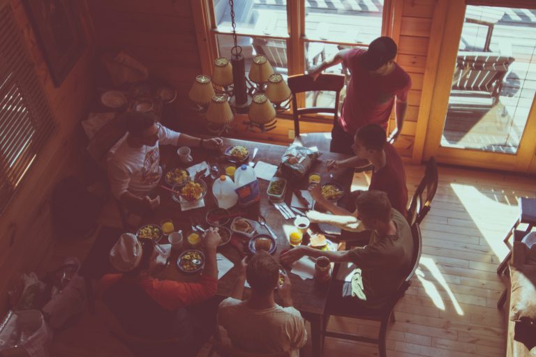 7 Novels About Dysfunctional (But Charming) Families