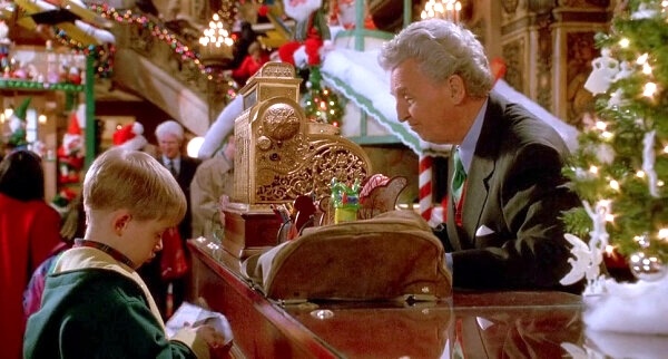 Screenshot from Home Alone