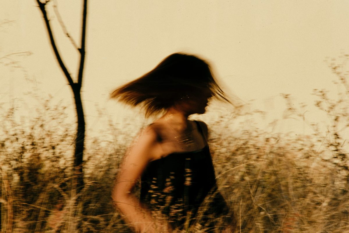 For These Poets, Feral Girl Summer Is an Eternal State of Mind For These Poets, Feral Girl Summer Is an Eternal State of Mind